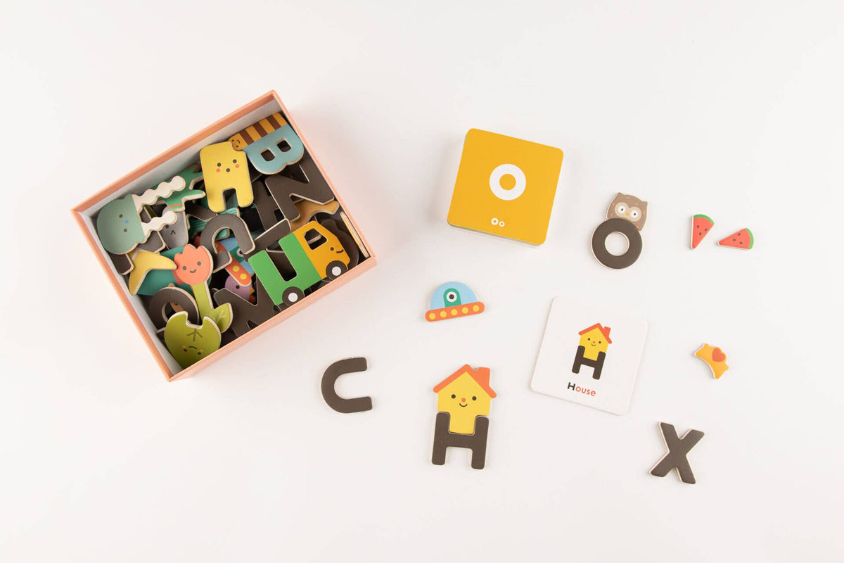 Oioiooi Magnetic Alphabet Play Set