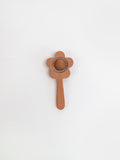 Flower rattle / Natural